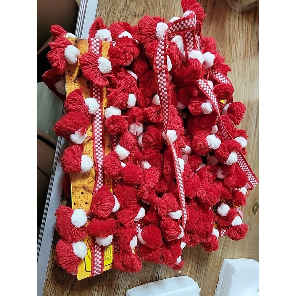 9 Yards Vintage Retro 60s 70s Red White Tassle Fringe Trim